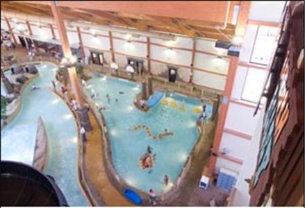Fort Rapids Indoor Waterpark Resort Колумбус Номер фото